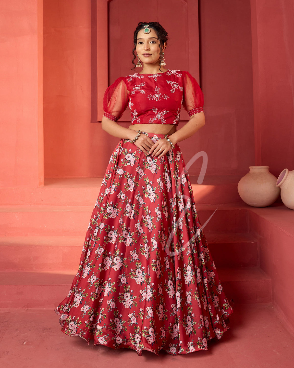 This maroon set is a perfect mix of elegance