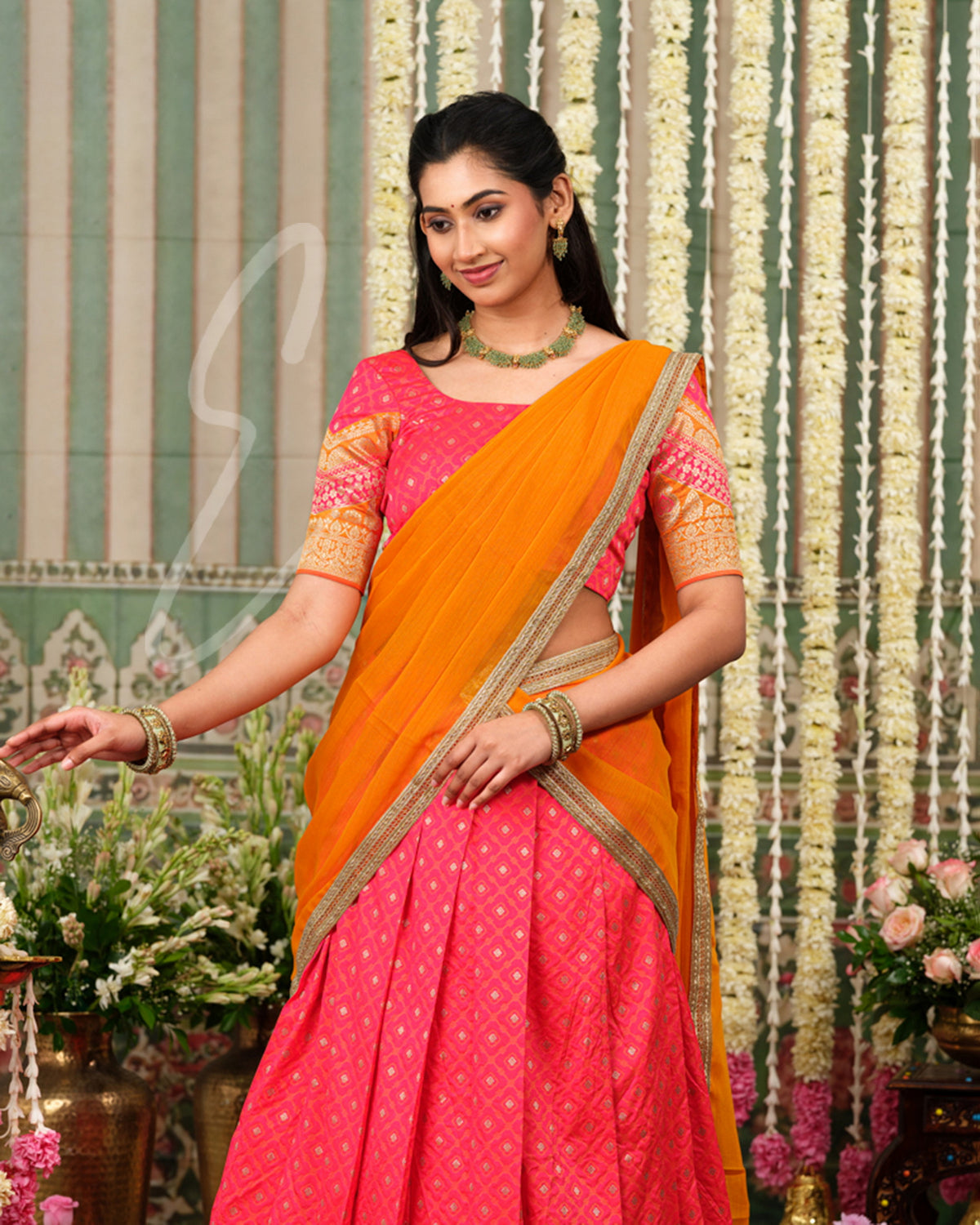 Beautifully woven Gajri pink Banarasi silk half saree