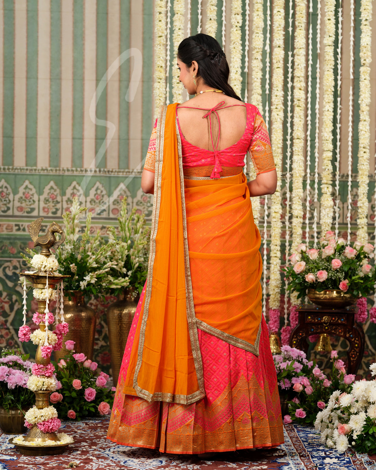 Beautifully woven Gajri pink Banarasi silk half saree