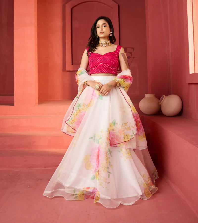 The light yellow lehenga