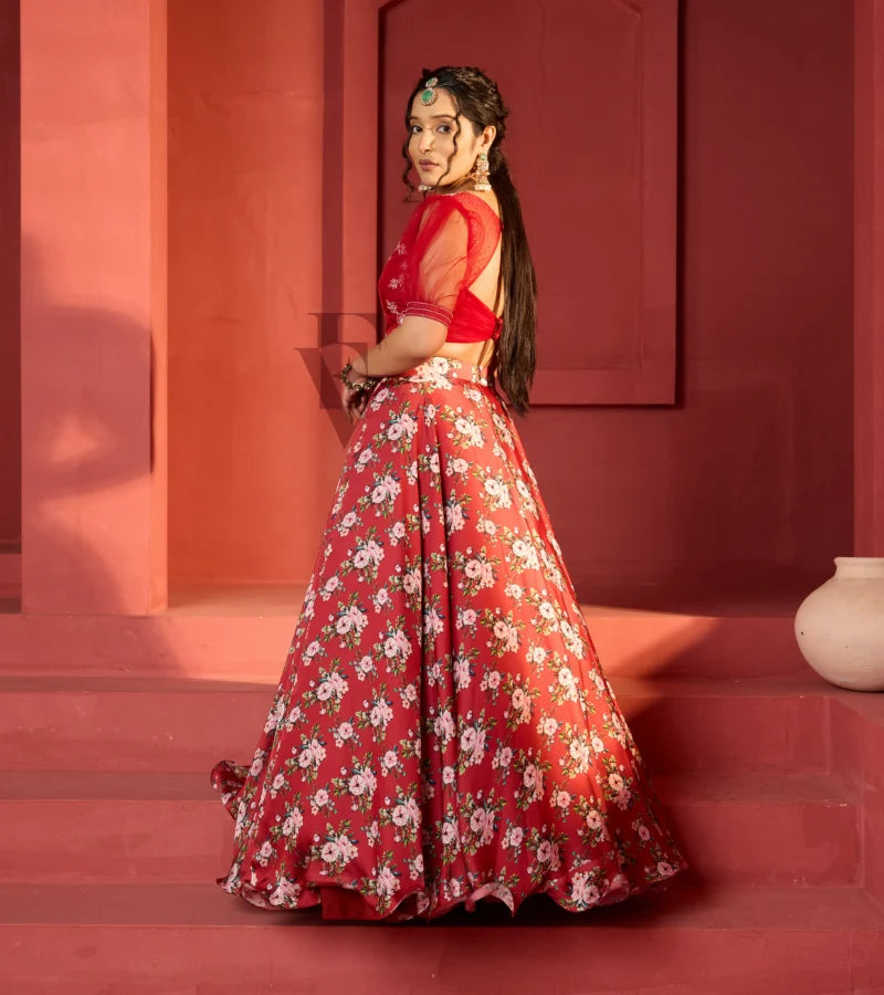 This maroon set is a perfect mix of elegance